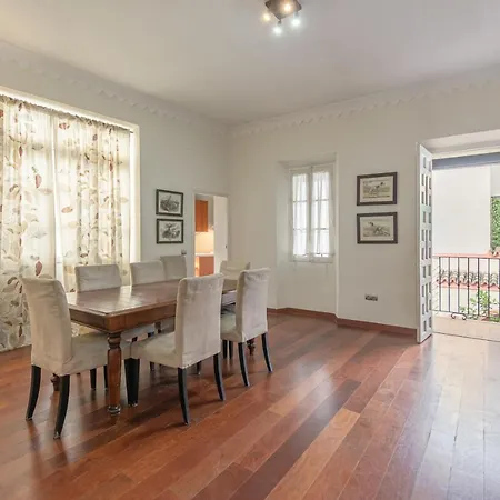 Apartamento Aoa Plaza Santa Marta *