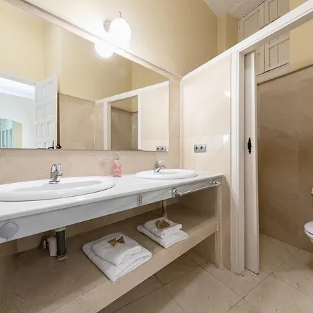 Apartamento Aoa Plaza Santa Marta *